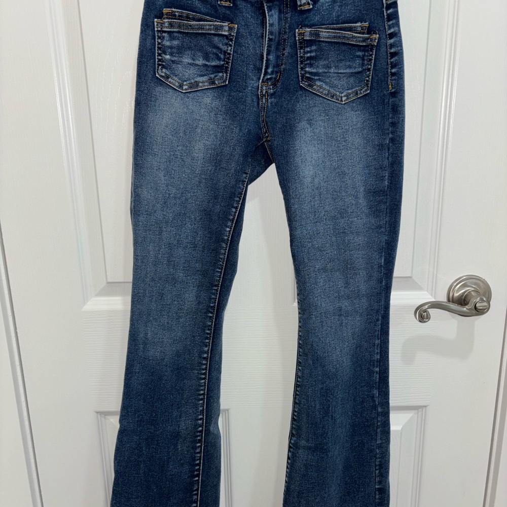 SHEIN PETITE Pocket Patched Dark Blue Flare Jeans
